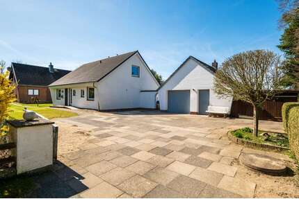 Haus zum Kaufen in Stapel 265.000,00 € 127 m²