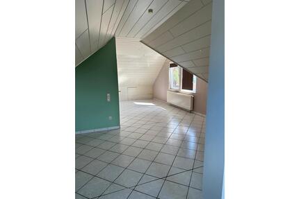 DG Wohnung 4 Zimmer in Eichelsachsen - Schotten