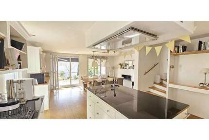 Haus zum Kaufen in Kirchzarten 1.150.000,00 € 145 m²