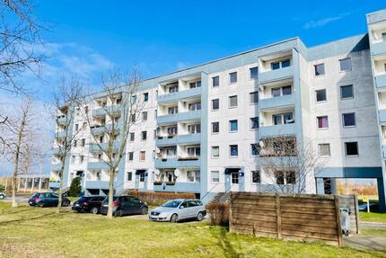 Ihr neues Zuhause: Helle und geräumige 3-Zimmer-Wohnung im Grünen - Forst (Lausitz)