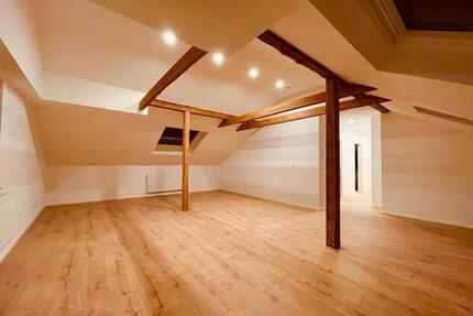 Großzügige 3-Zimmer Wohnung in Maxhütte-Haidhof