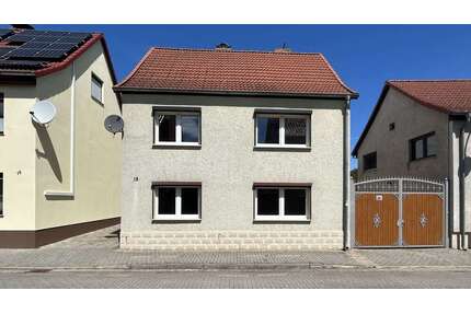 Haus zum Kaufen in Oschersleben 85.000,00 € 105 m²
