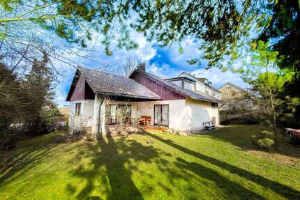 Haus zum Kaufen in Regensburg 799.000,00 € 165 m²