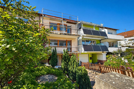 Saniertes, großzügiges Reihenmittelhaus mit zwei Balkonen und Gartenterrasse in begehrter Lage - Filderstadt Bernhausen