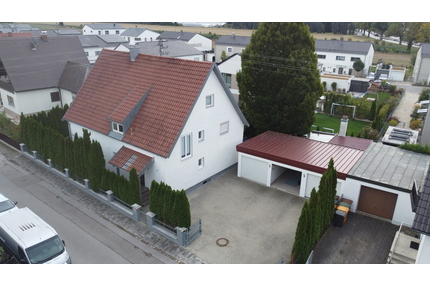 Wohntraum mit Pool - Ein bis Zweifamilienhaus in Augsburg-Bärenkeller - Augsburg / Bärenkeller