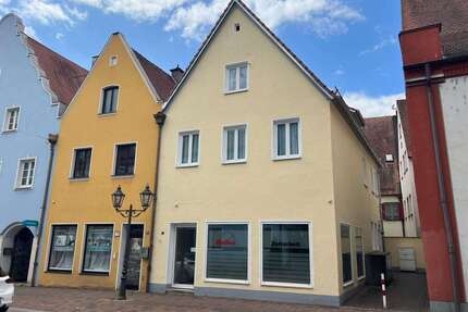 Haus zum Kaufen in Donauwörth 649.000,00 € 253 m²