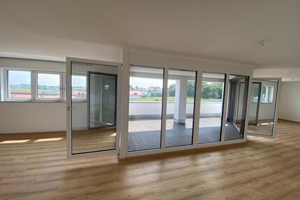Hochwertige Penthouse-Wohnung zum Mieten - Adlkofen