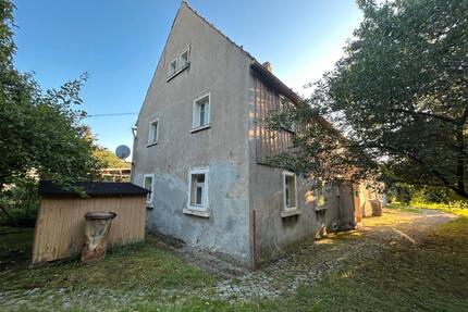 Haus zum Verkauf - 100.000,00&nbsp;EUR Kaufpreis, ca.&nbsp; 120,00&nbsp;m&sup2; in Bischofswerda (PLZ: 01877)