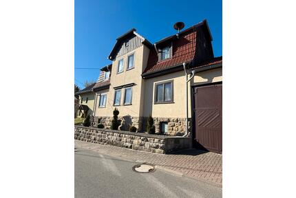 Einfamilienhaus - 153.000,00&nbsp;EUR Kaufpreis, ca.&nbsp; 134,00&nbsp;m&sup2; in Arnstadt (PLZ: 99310)