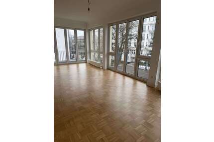 Wohnung zum Mieten in Hamburg 2.800,00 € 165.9 m²