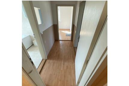 Helle 2-Zimmer-Wohnung mit Kaminheizung in Wanfried