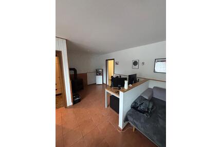 Wohnung zu Vermieten! 67m2 Balkon Kamin und Garage - Altena