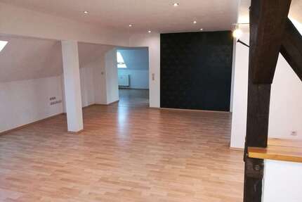 Wohnung zum Mieten in Steinbach-Hallenberg 355,00 € 67 m²