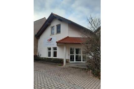 90m² BüroPraxisLager in Dachwig