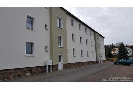 3-Raum Wohnung mit Balkon - 408,00&nbsp;EUR Kaltmiete, ca.&nbsp; 68,00&nbsp;m&sup2; in Halsbrücke (PLZ: 09633)