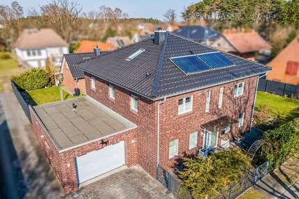 Haus zum Kaufen in Winsen (Aller) 535.000,00 € 200 m²