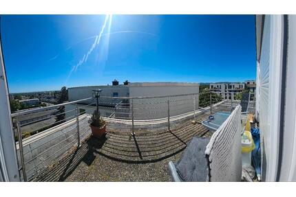 Wunderschöne 2 Zimmerwohnung - 1.000,00&nbsp;EUR Kaltmiete, ca.&nbsp; 65,00&nbsp;m&sup2; in Friedrichsdorf (PLZ: 61381)