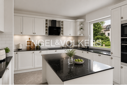 Wohnung zum Mieten in Frankfurt am Main 2.450,00 € 92 m²