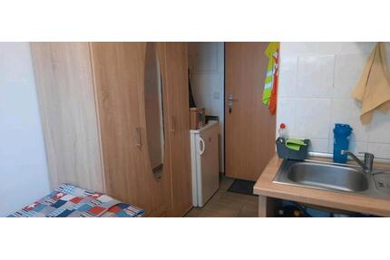 1-Zimmer Wohnung - 470,00&nbsp;EUR Kaltmiete, ca.&nbsp; 16,00&nbsp;m&sup2; in Regensburg (PLZ: 93053) Galgenberg