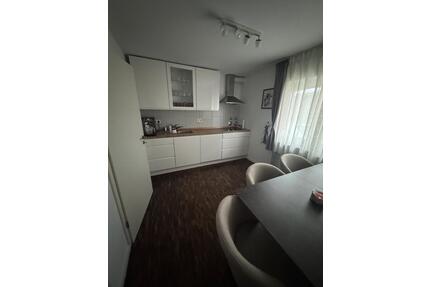 Königstein, zwei Zimmerwohnung - 1.240,00&nbsp;EUR Kaltmiete, ca.&nbsp; 78,00&nbsp;m&sup2; in Königstein im Taunus (PLZ: 61462)