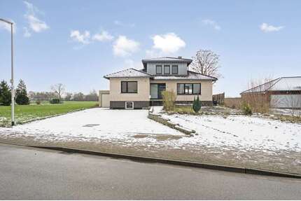 Haus zum Kaufen in Heinsberg Kempen 295.000,00 € 139.77 m² - Heinsberg / Kempen