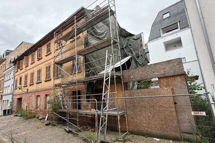 Haus zum Kaufen in Landau 479.200,00 € 368 m²