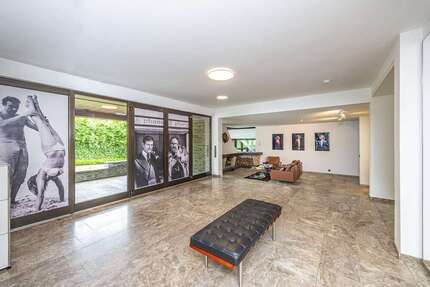 Haus zum Kaufen in Leverkusen 1.525.000,00 € 417 m²