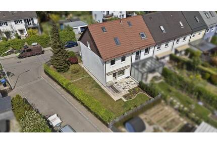 Kernsaniertes Reiheneckhaus mit Garten in Ingolstadt-Nord