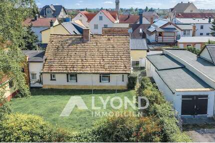 Haus zum Kaufen in Bad Dürrenberg 59.900,00 € 74 m²