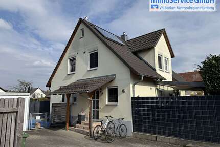 Haus zum Kaufen in Röthenbach an der Pegnitz 649.000,00 € 133.53 m²