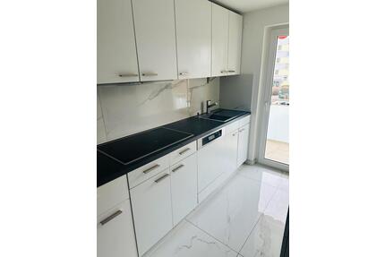 VERKAUF‼️Hochwertige modernisierte 3- Zimmer Wohnung in Rastatt!