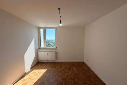 Wohnung zum Mieten in München 1.104,60 € 58.29 m²