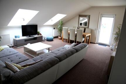 Großzügig geschnittene 2-Zimmer-DGW (70qm) + Mansarde in Neuberg - Birstein