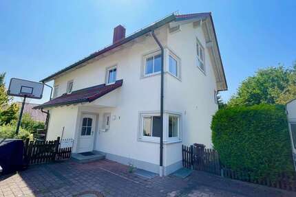 Haus zum Kaufen in Hattenhofen 649.000,00 € 120 m²