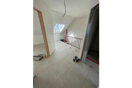 3.5 Zimmer-Wohnung Maisonette über 3 Etagen, wie Doppelhaushälfte - Mettmann