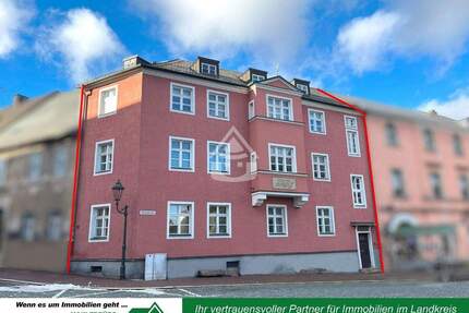 Großzügige Wohneinheiten im zentralen MFH - Wunsiedel