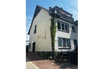 Haus zum Kaufen in Kiel 729.000,00 € 300 m²