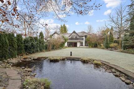 Haus zum Mieten in Grünwald 7.900,00 € 328 m²