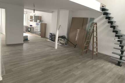 Wohnung zum Mieten in Essen - Essen-Stadtmitte 1.030,00 € 121 m²