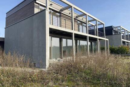 Exklusives Wohnen am See - 570.000,00&nbsp;EUR Kaufpreis, ca.&nbsp; 120,00&nbsp;m&sup2;&nbsp;Wohnfl&auml;che in Baltringen (PLZ: 88487)