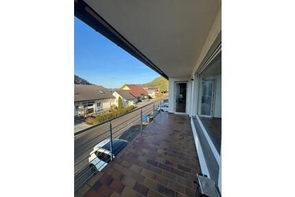 Moderne 3-Zimmer-Wohnung mit Wintergarten - Epfendorf