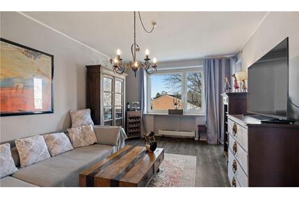 Helle 2-Zimmer-Wohnung mit Balkon in Norderstedt