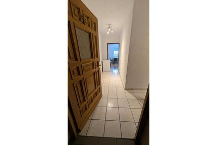 Möbelierte 2,5 Zimmer -Wohnung in Ludwigshafen Mundenheim - Mannheim Gartenstadt