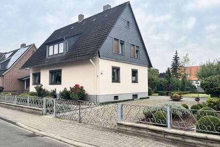Haus zum Kaufen in Lüchow 189.000,00 € 215 m²