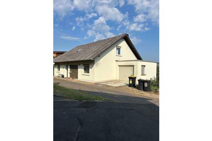 Komfortables Wohnen über den Dächern von Bad Salzschlirf