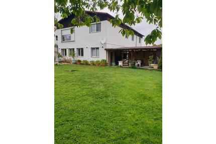 Zweifamilienhaus - 600.000,00&nbsp;EUR Kaufpreis, ca.&nbsp; 250,00&nbsp;m&sup2; in Erfurt (PLZ: 99099) Daberstedt