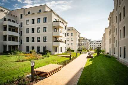 Wohnung zum Mieten in Berlin 861,67 € 65.13 m²