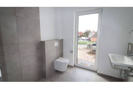 2 ZKB-WHG mit Balkon und Traumküche in Twistringen