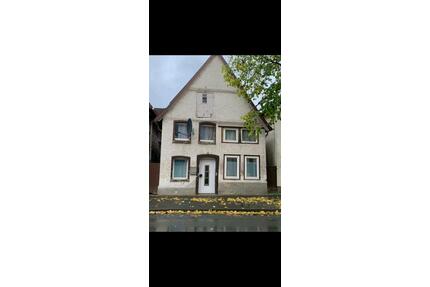 Provisionsfrei!!! Sanierungsbedürftiges Haus in Horn-Bad Meinberg