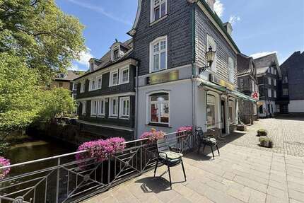 Haus zum Kaufen in Velbert 299.000,00 € 147 m²